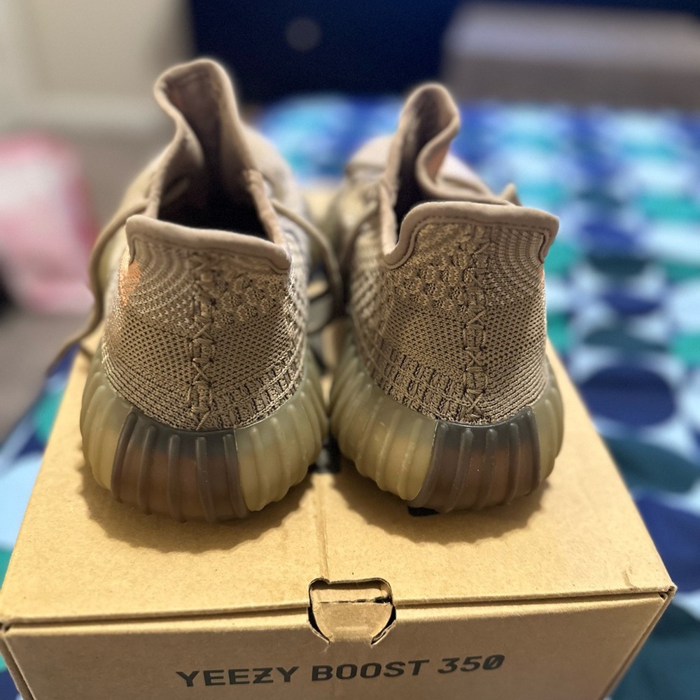 ‼️SOLD‼️ Yeezy Boost 350 - Picture 3 of 6